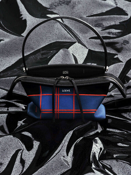 loewe fw26 main campaign cosima still life model cropped rgb 28