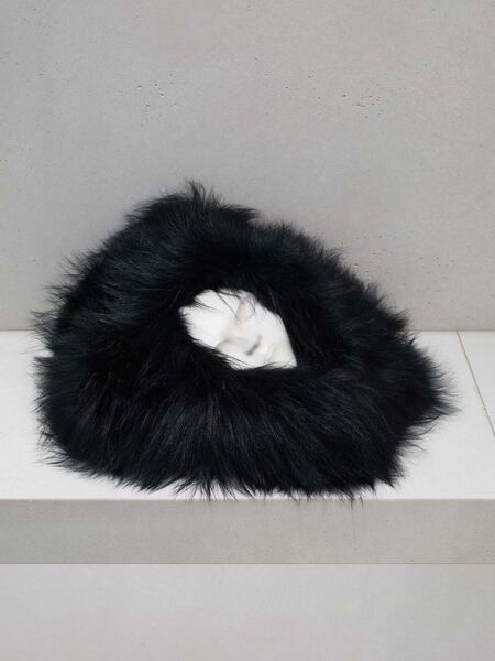 LOEWE I Studio Voltaire