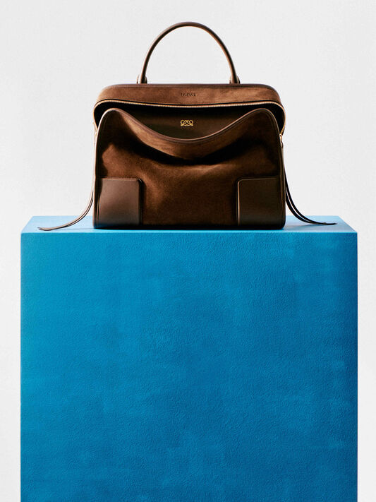 loewe ss26 ww bts elevated still life srgb cropped 4