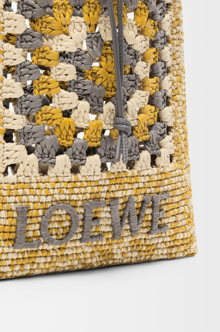 LOEWE Drawstring pocket in classic calfskin and raffia Pearl Grey/Mustard
