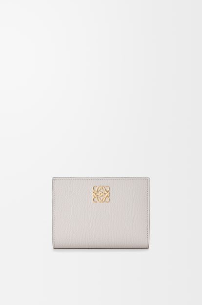 LOEWE Anagram compact wallet in pebble grained calfskin Light Ghost Grey