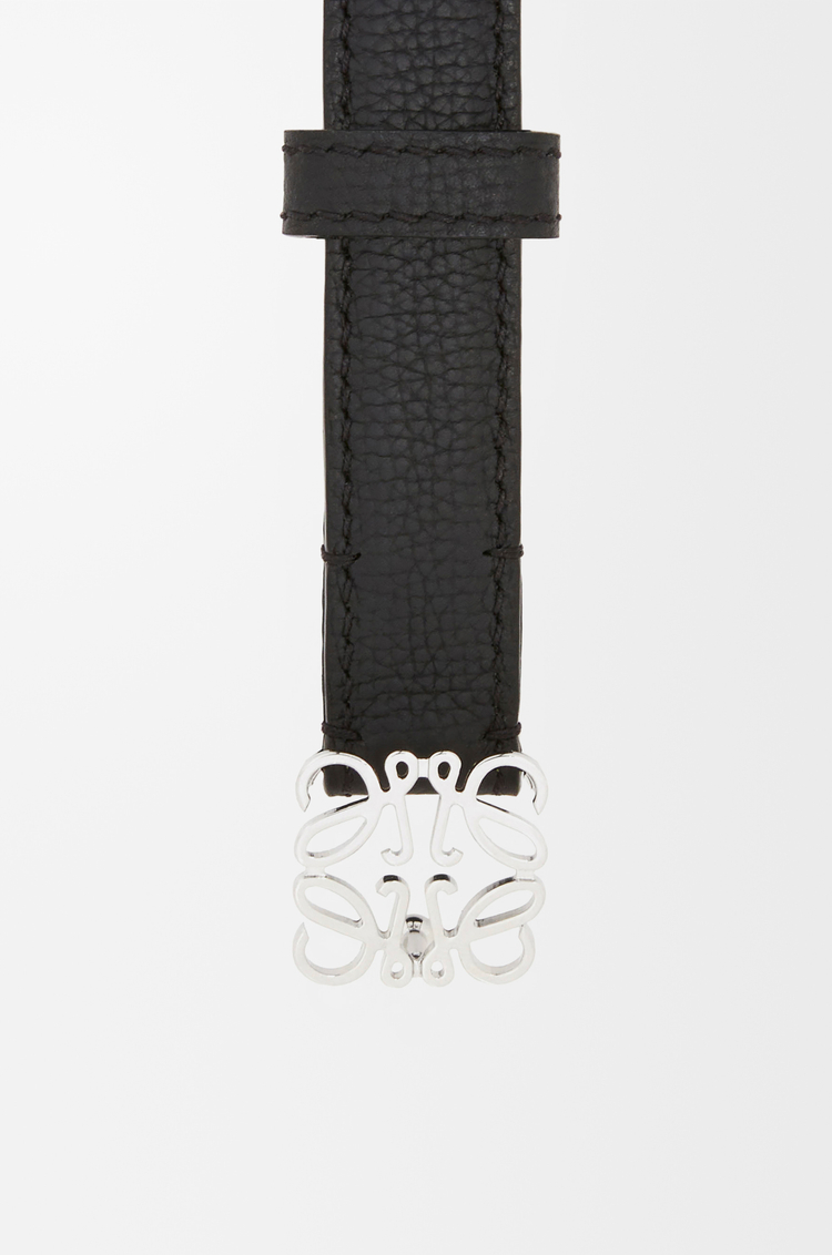 LOEWE Cinturón Anagram en piel de ternera graneada Negro/Paladio