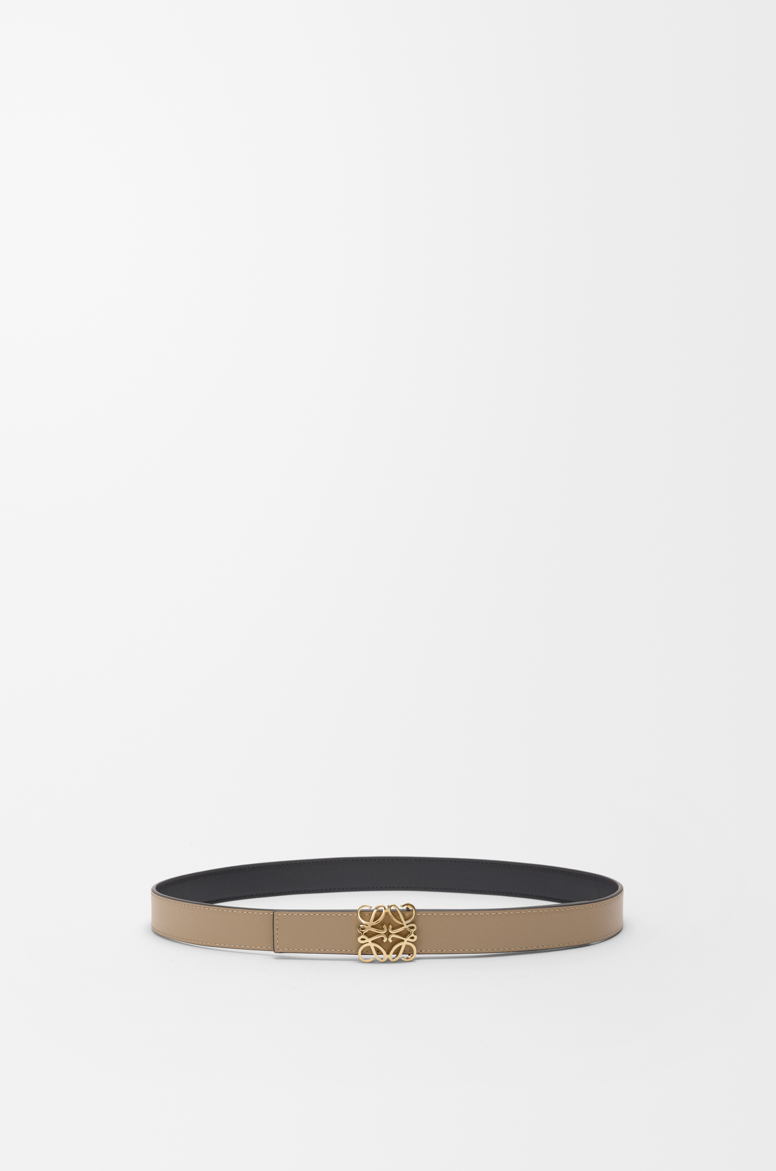 LOEWE Reversible Anagram Bombé belt in smooth calfskin Black/Clay