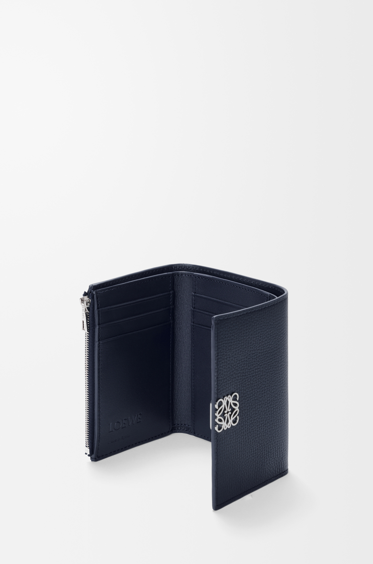 LOEWE Portafoglio piccolo Anagram verticale in pelle di vitello martellata Blu Navy Intenso