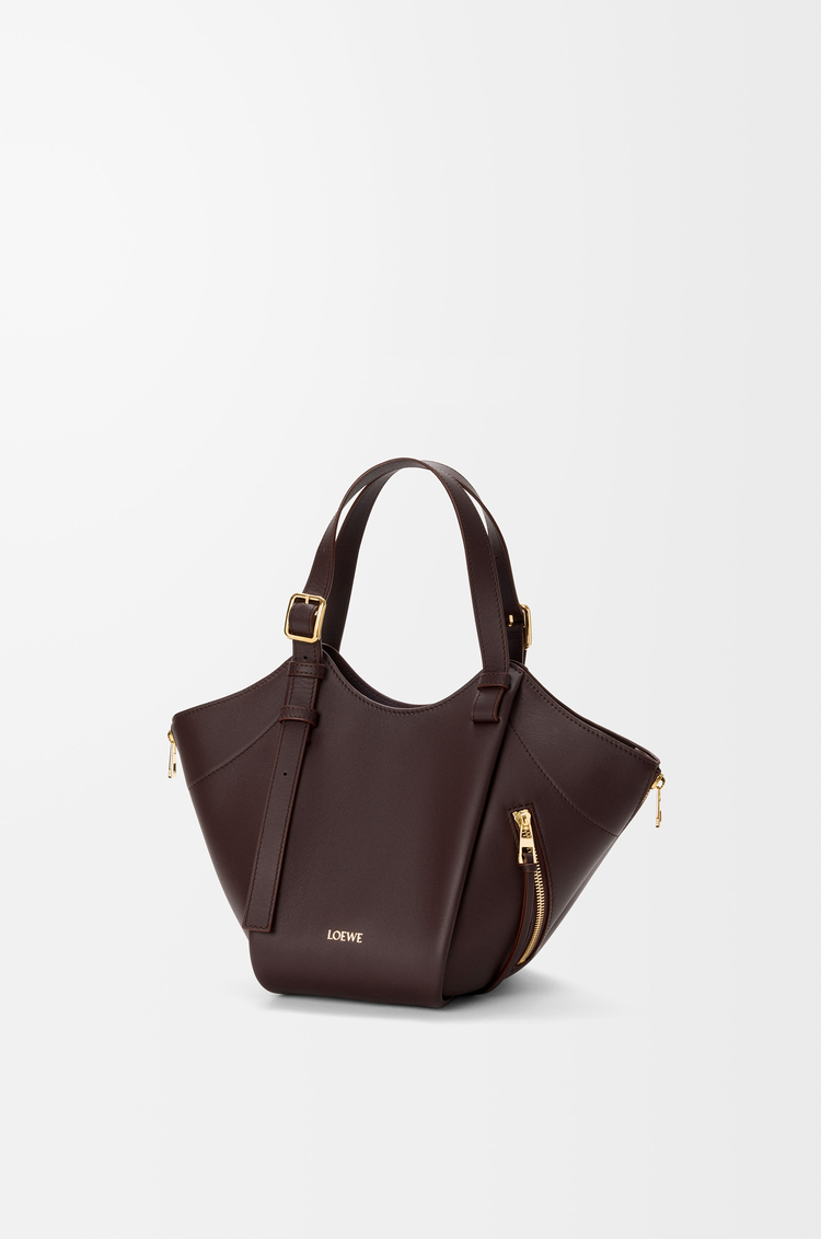 LOEWE Borsa Hammock Flip in pelle di vitello classica Brownie Scuro