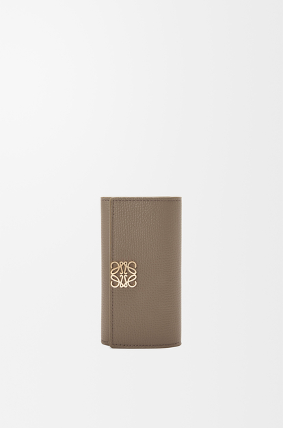 LOEWE Anagram key case in pebble grained calfskin Taupe