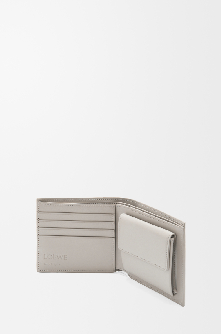 LOEWE Bifold coin wallet in textured classic calfskin Shell Grey