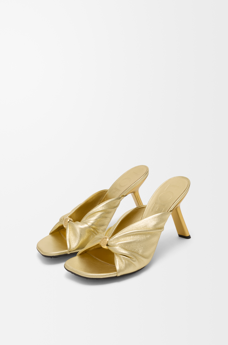 LOEWE Pebble Soft slide in laminated lambskin Gold
