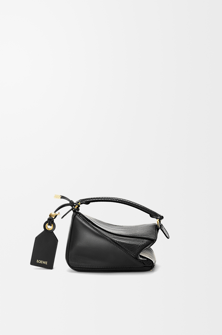 LOEWE Bolso Featherlight Puzzle mini en piel de lagarto y napa de cordero Negro