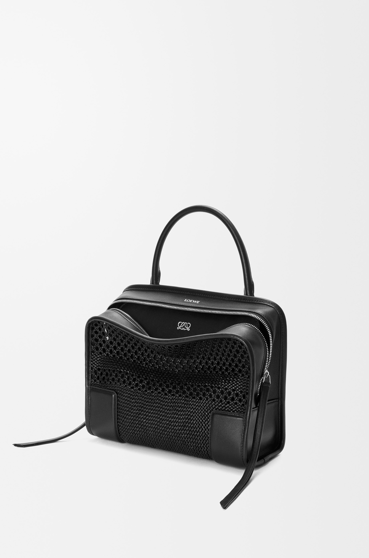 LOEWE 미디엄 아마조나 180 백 - 우븐 카프스킨 블랙
