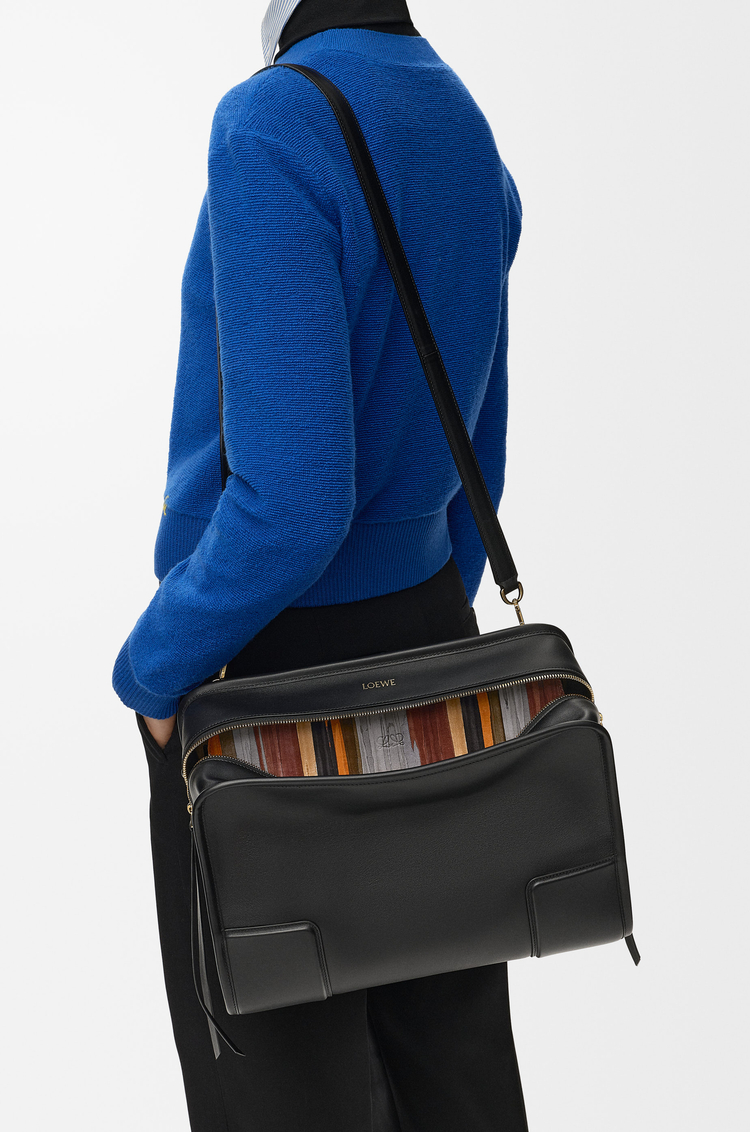 LOEWE スカイブド アマソナ180 バッグ ラージ（ソフトカーフ） マルチカラー/ブラック