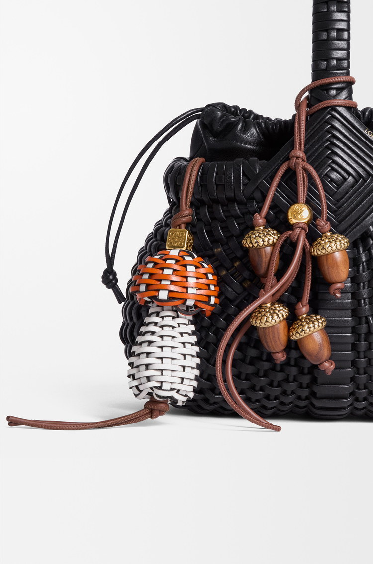 LOEWE Mushroom charm in classic calfskin Maple/Soft White