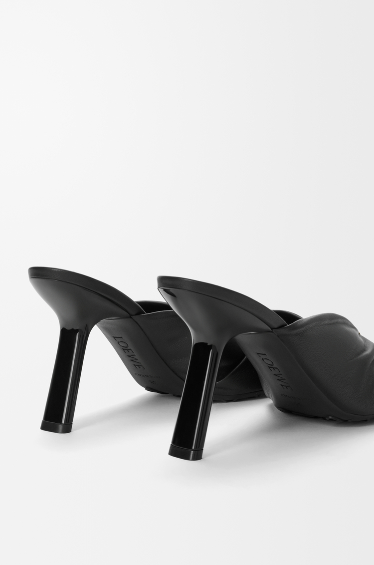LOEWE Pebble Soft Pantolette aus Nappa-Lammleder Schwarz