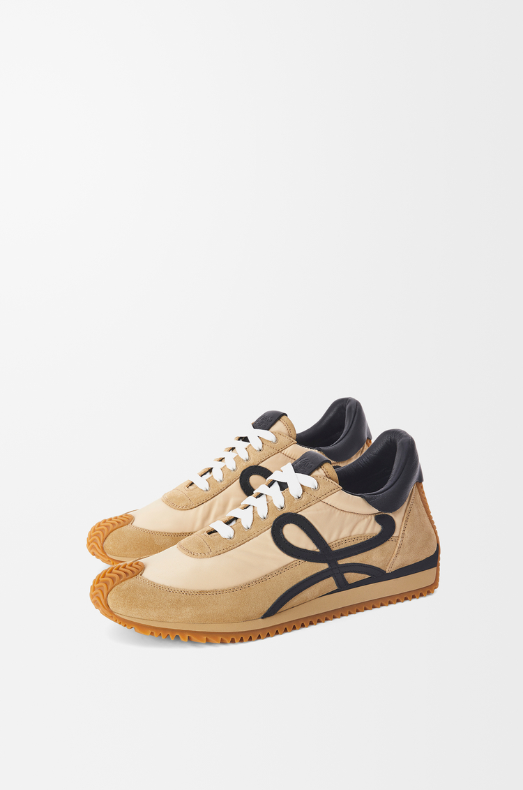LOEWE Sneakers Flow Runner 2.0 en nylon et cuir velours Doré/Noir