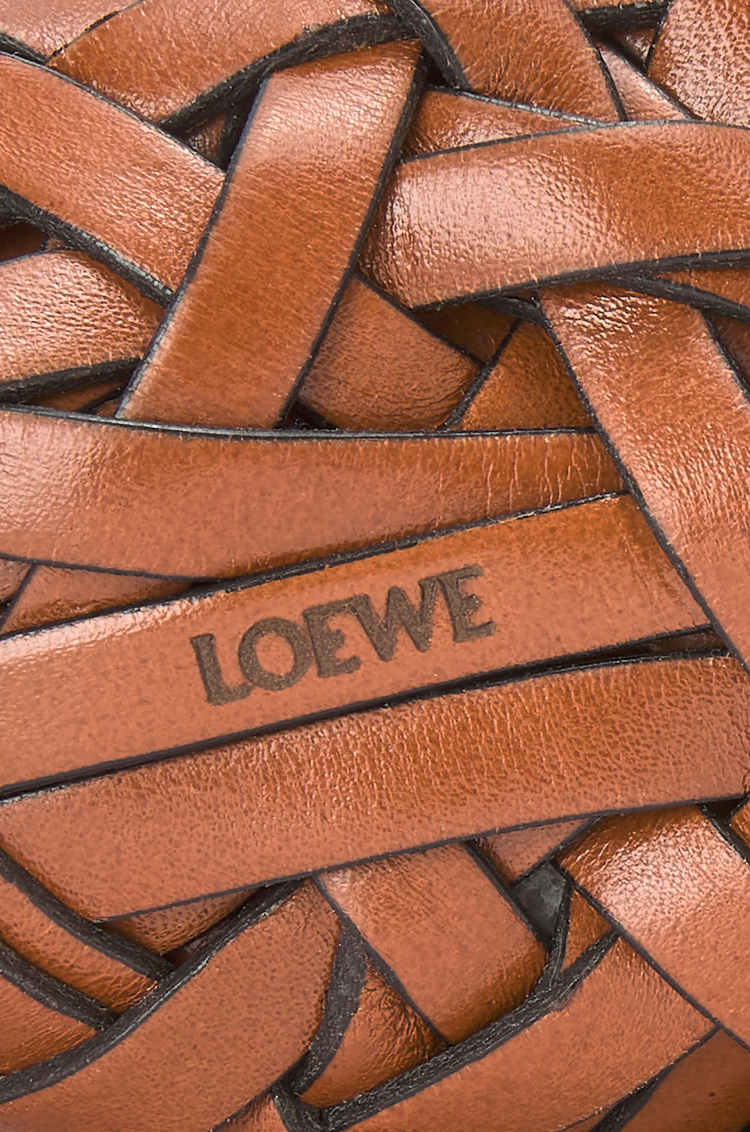 LOEWE Pisapapeles tejido en piedra y piel de ternera Marrón Claro