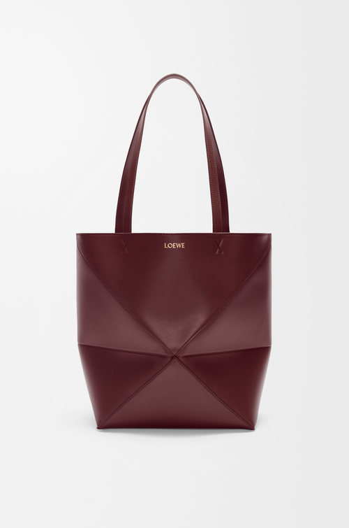 LOEWE Borsa Puzzle Fold Tote media in pelle di vitello lucida Bordeaux Scuro