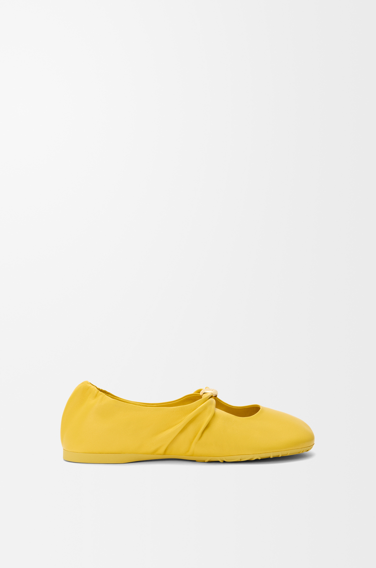 LOEWE Ballerine Pebble in morbida nappa di agnello Tarassaco