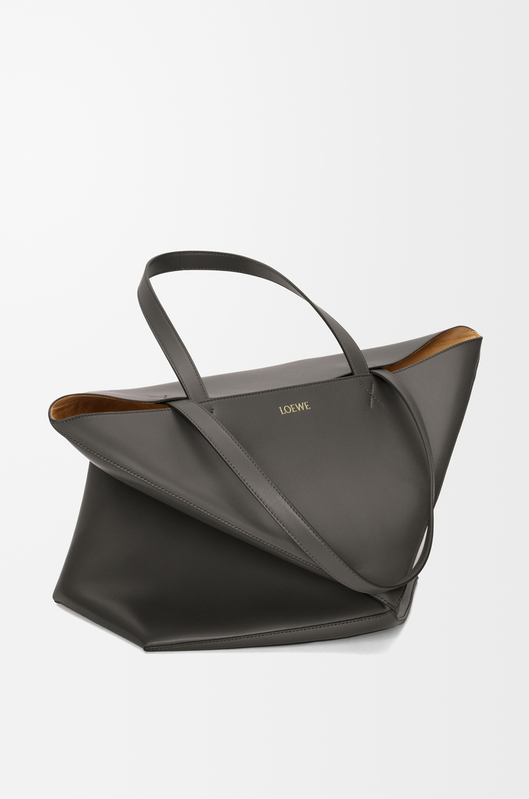 LOEWE Puzzle Fold tote XL en cuir de veau brillant Gris Foncé