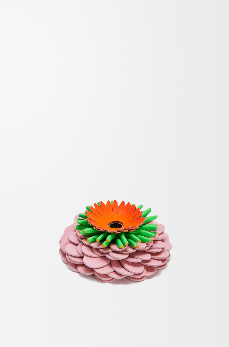 LOEWE Flower dice in classic calfskin Light Candy