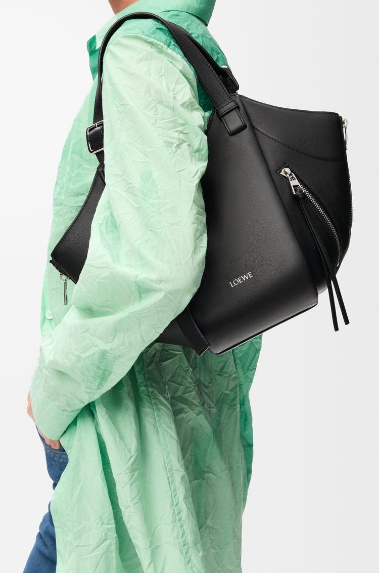 LOEWE Borsa Hammock Flip in pelle di vitello classica Nero