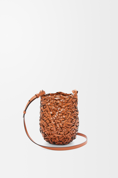 LOEWE Small Nest Basket bag in calfskin Tan