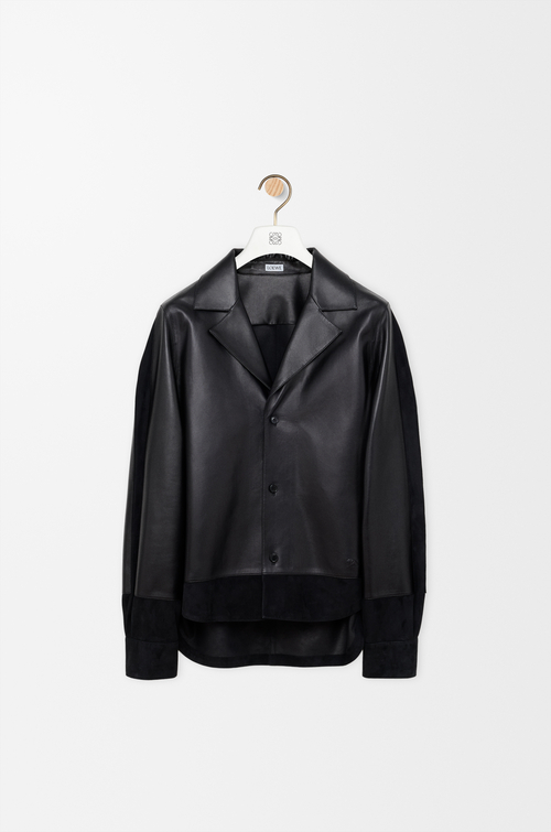 LOEWE Pyjamabluse aus Nappa-Lammleder und Wildleder Schwarz