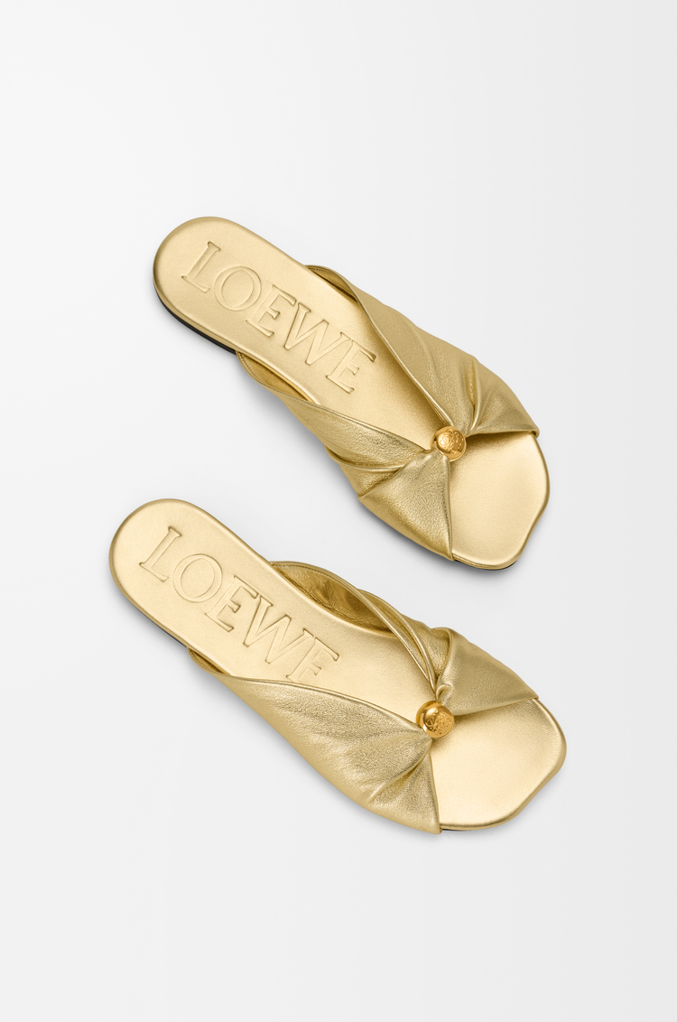 LOEWE Pebble Soft slide in laminated lambskin Gold