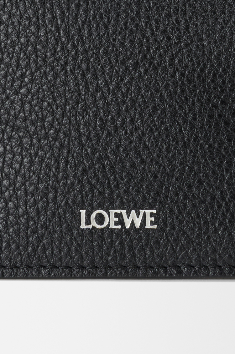 LOEWE Medium Pebble messenger bag in supple grained calfskin Black