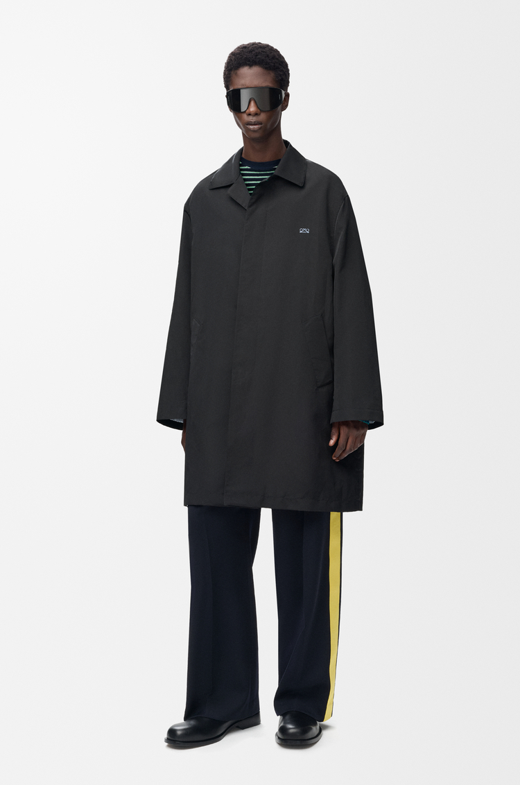 LOEWE Gabardina en seda técnica Negro