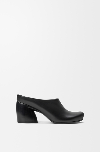 LOEWE Oval mule in lambskin Black