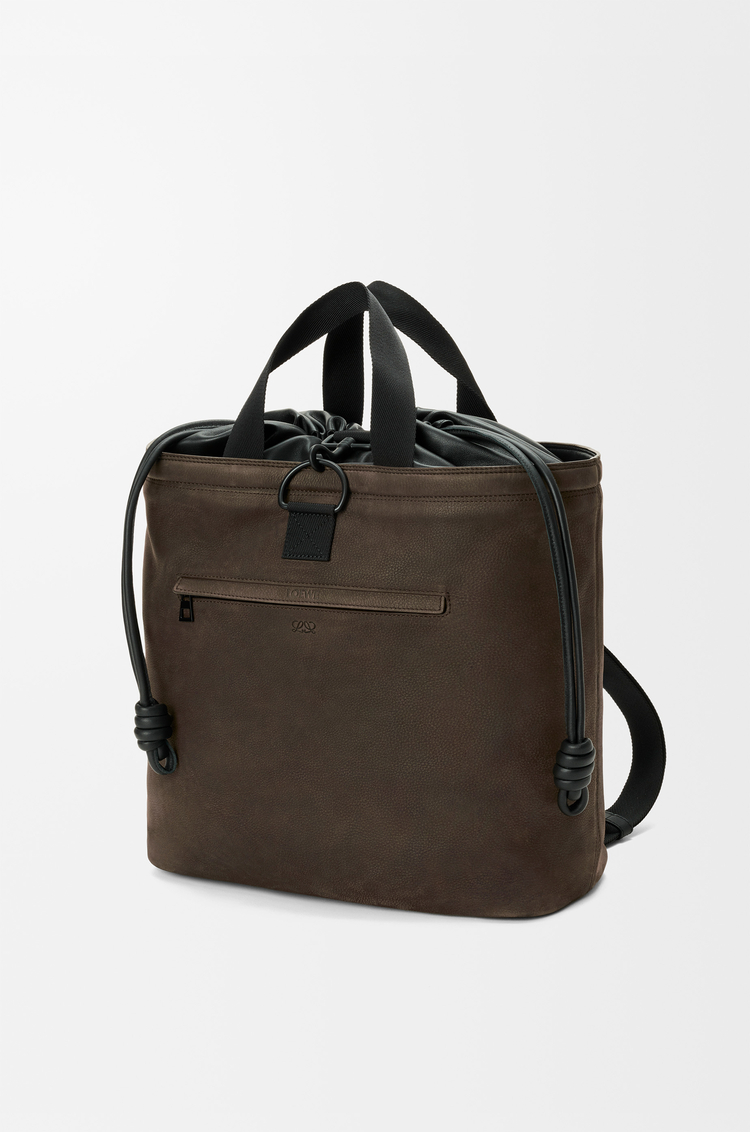 LOEWE スクワッド バックパック（ヌバック） カーキ