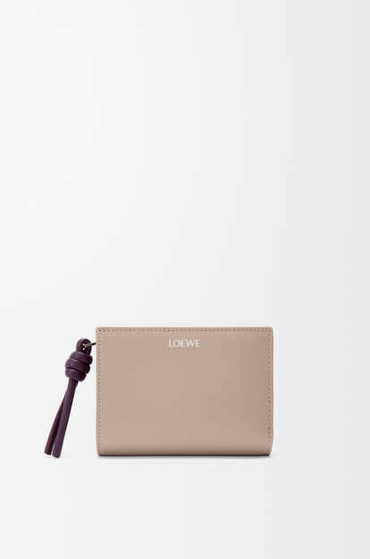 LOEWE Knot compact wallet in shiny nappa calfskin Clay/Plum