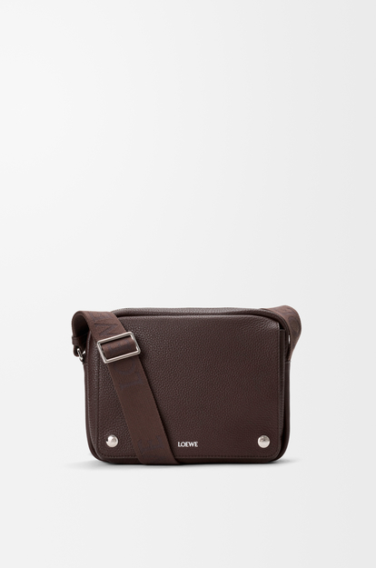 LOEWE Medium Pebble messenger bag in supple grained calfskin Chocolate