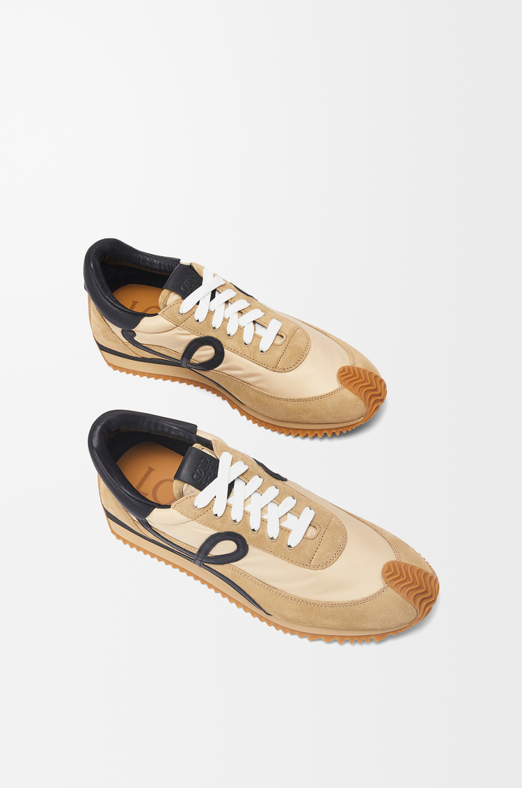 LOEWE Sneakers Flow Runner 2.0 en nylon et cuir velours Doré/Noir