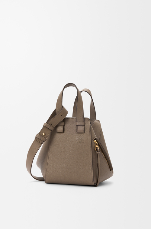LOEWE Borsa Hammock compatta in morbida pelle di vitello granata Grigio Talpa
