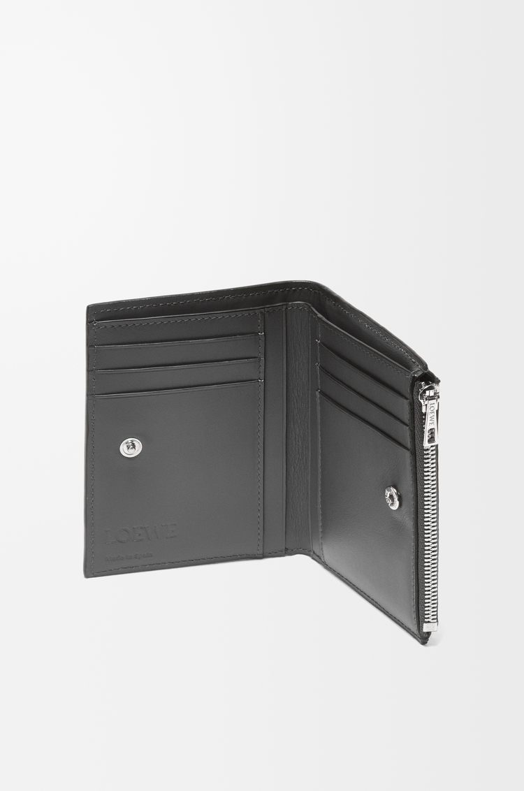 LOEWE Cartera compacta fina en suave piel de ternera graneada Antracita