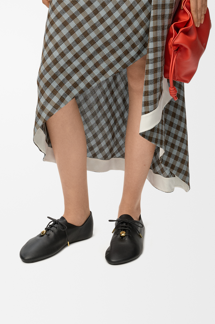 LOEWE Pebble Soft Schnürschuh aus Nappa-Kalbsleder Schwarz