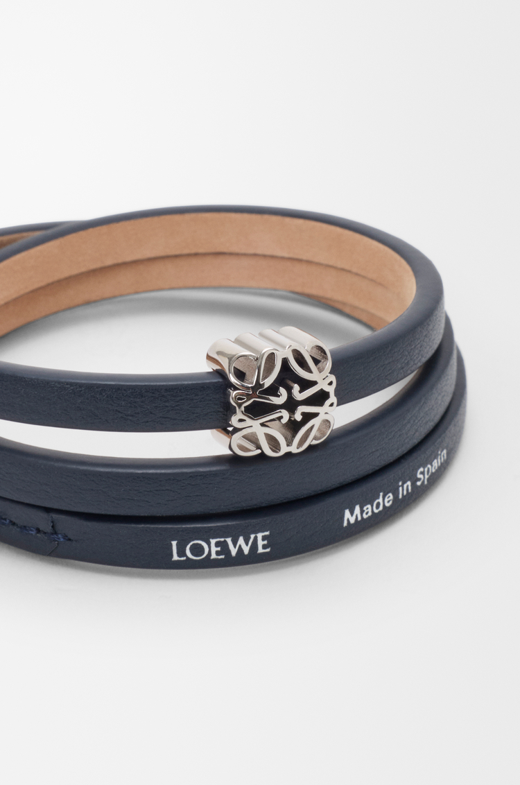 LOEWE アナグラム ボンベ ツイスト ブレスレット（カーフ） ディープネイビー