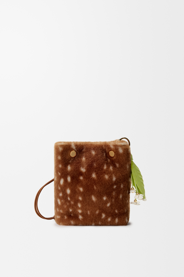 LOEWE Strawberry flower charm in classic calfskin Green/White