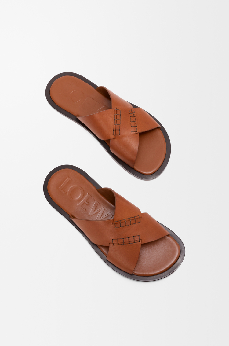 LOEWE Flex criss-cross slide in vegetable-tanned calfskin Tan