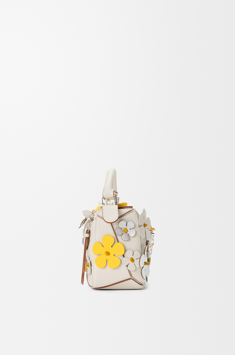 LOEWE Small Puzzle bag in classic calfskin Soft White