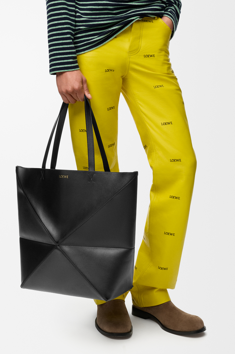 LOEWE Puzzle Fold tote XL en cuir de veau brillant Noir