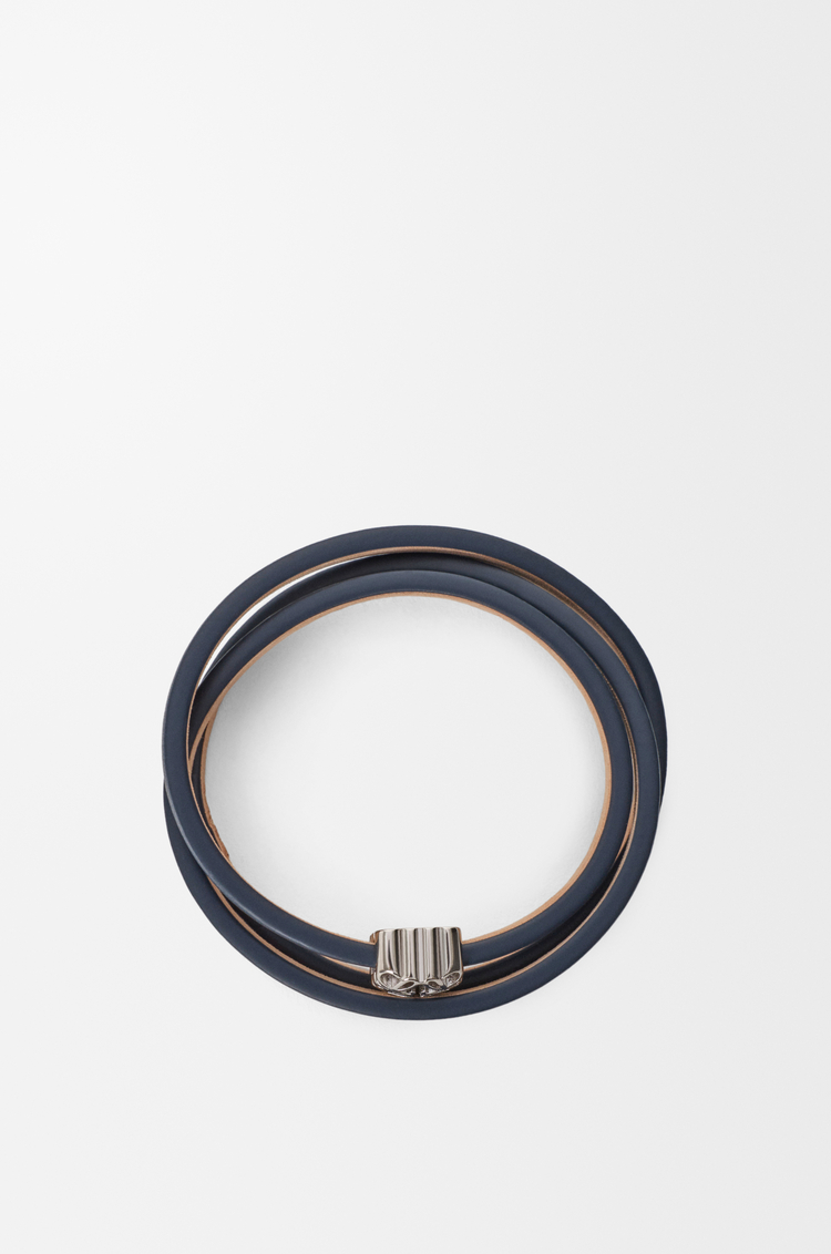 LOEWE アナグラム ボンベ ツイスト ブレスレット（カーフ） ディープネイビー