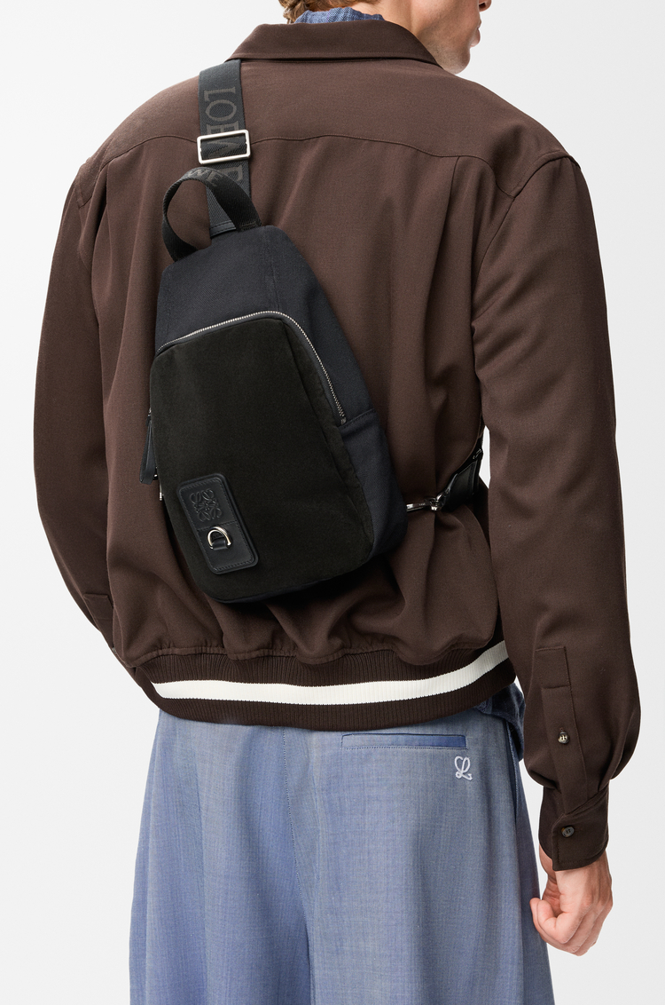 LOEWE 帆布和绒面革 Flex Sling 手袋 黑色