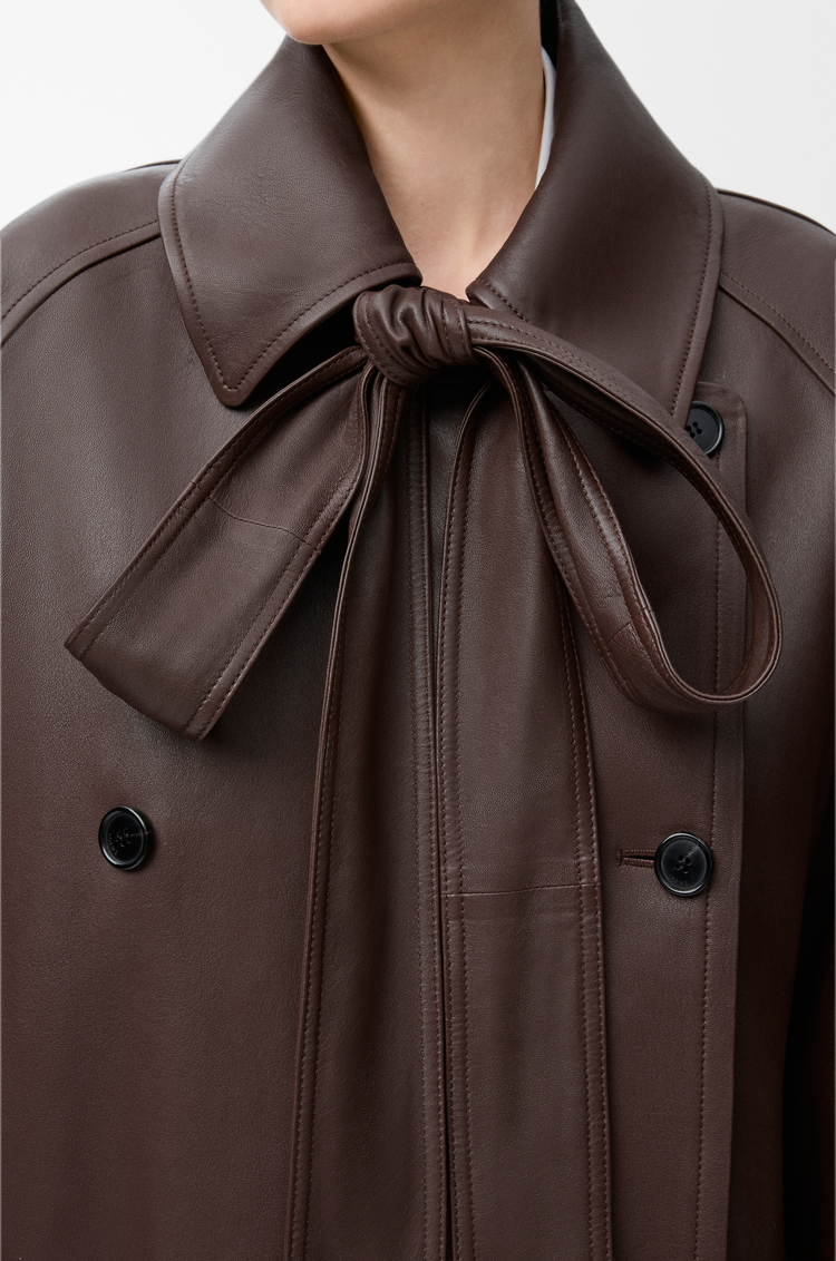 LOEWE Chaqueta con lazo en piel napa de cordero Chocolate Negro