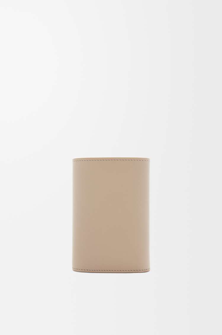 LOEWE Pebble small vertical wallet in shiny nappa calfskin Sand