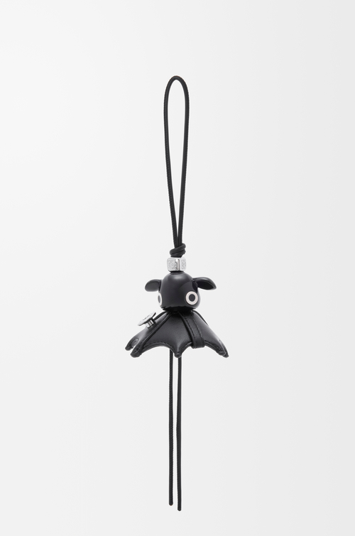 LOEWE Pantaroo Anhänger aus Lammleder Schwarz