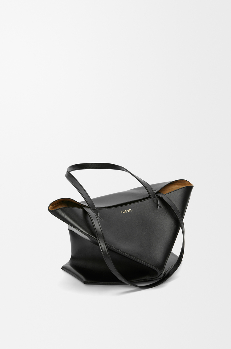 LOEWE Bolso Puzzle Fold tote mediano en piel de ternera brillante Negro