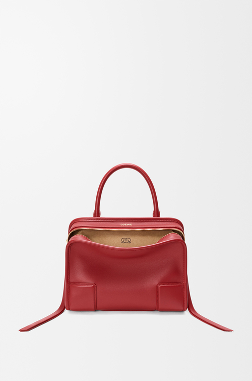 LOEWE Borsa Amazona 180 piccola in morbida pelle di vitello Rosso Carminio