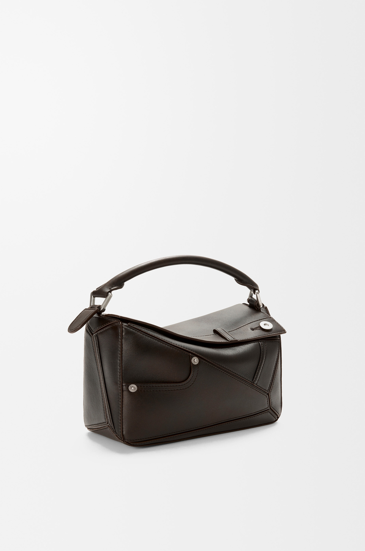LOEWE Borsa Puzzle piccola Panta in pelle di vitello lucida Marrone Vintage